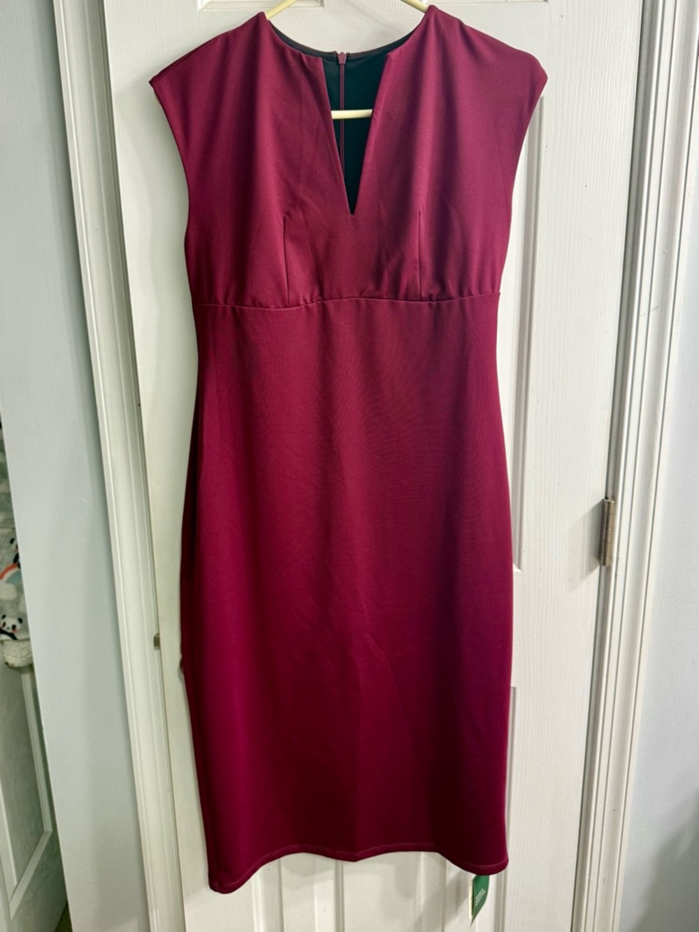HALARA Sleeveless Midi Sheath Dress in Wine Red